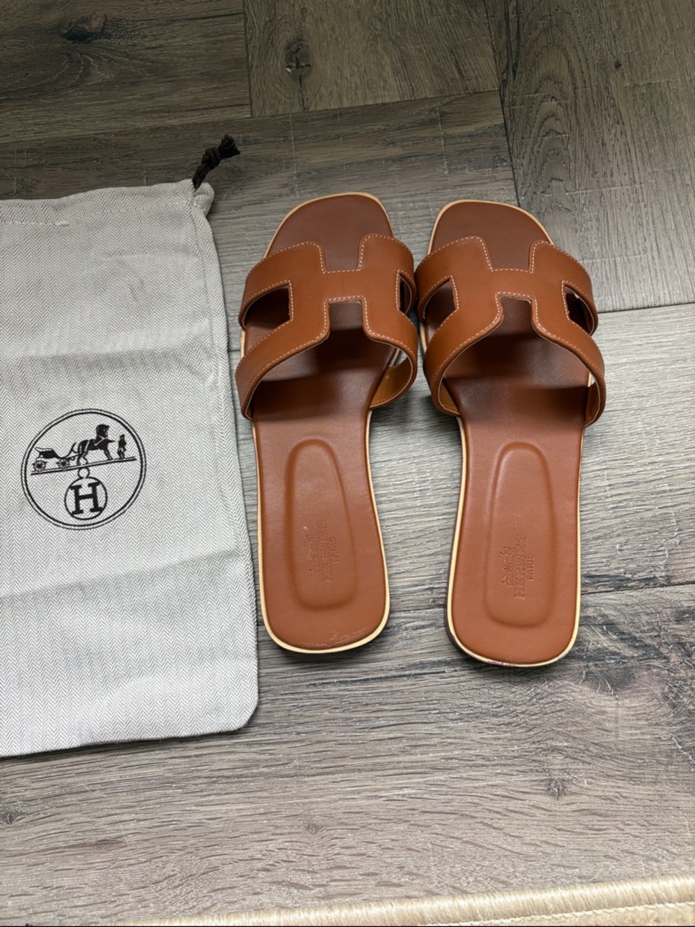 Hermes Oran Sandal - Picture 3 of 4